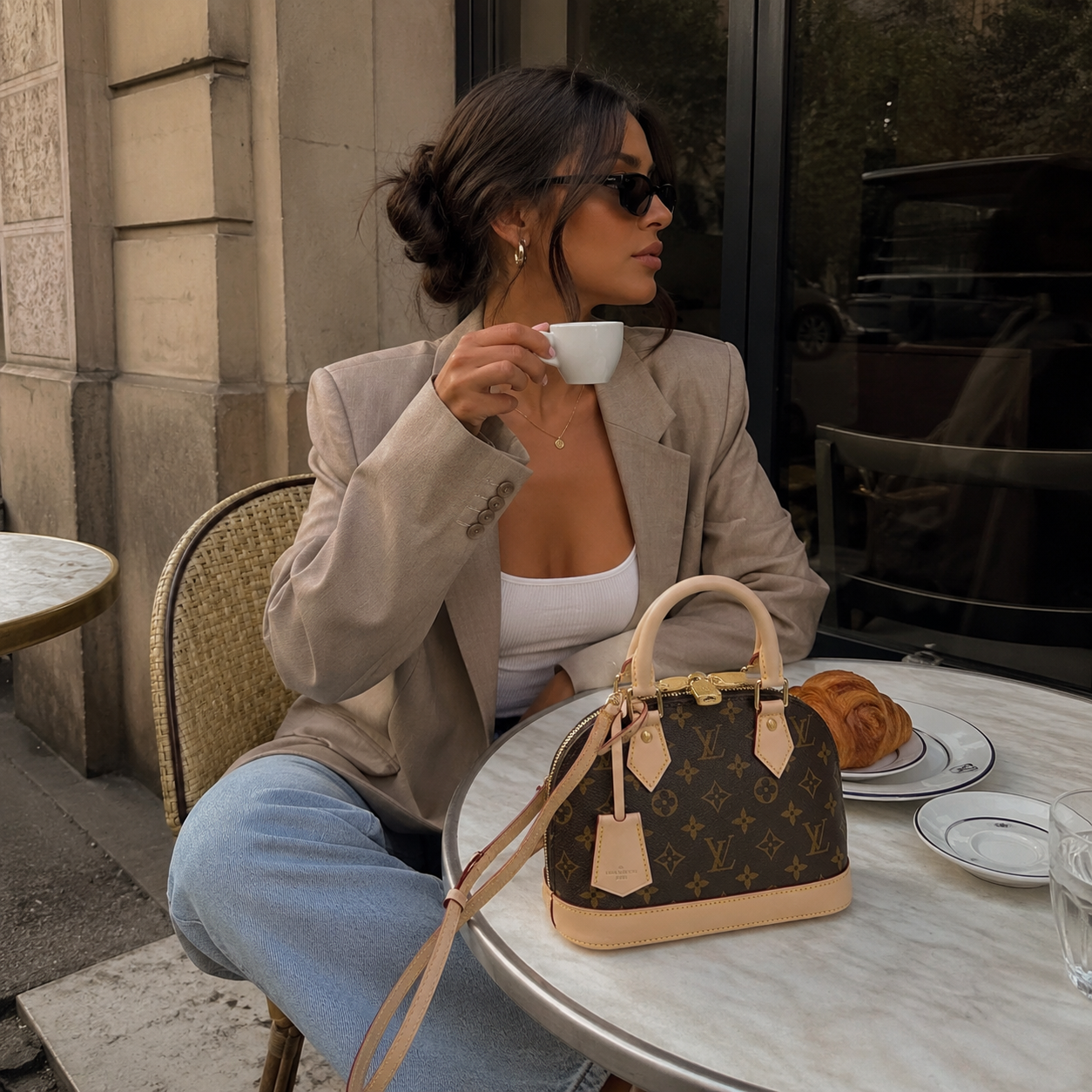 "LV" Alma BB
